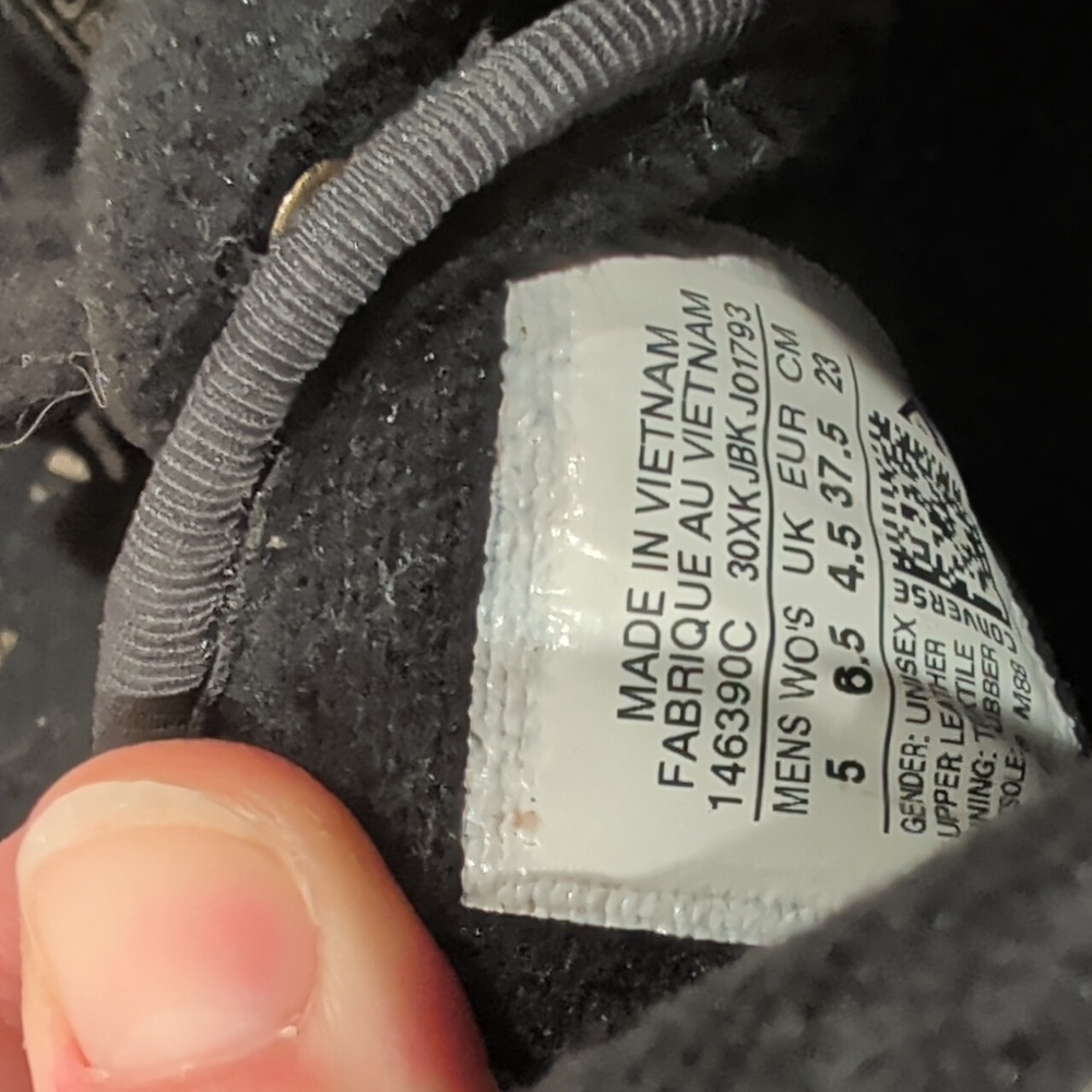 Converse Cons Black and Gold Sneakers - Picture 6 of 7